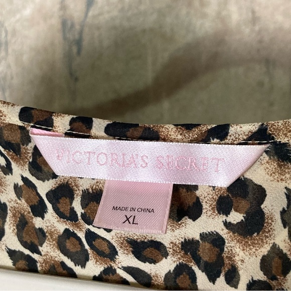 Victoria’s Secret Chiffon Lightweight Leopard XL Bell Sleeve Ruffle Slip Dress - Picture 2 of 10
